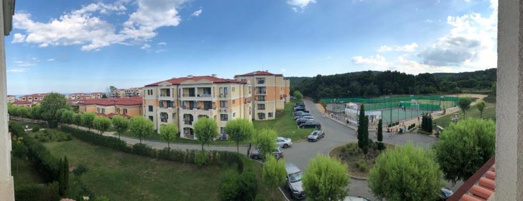Apartments In Green Life Complex - 1 Bedroom And Studio 소조폴 외부 사진