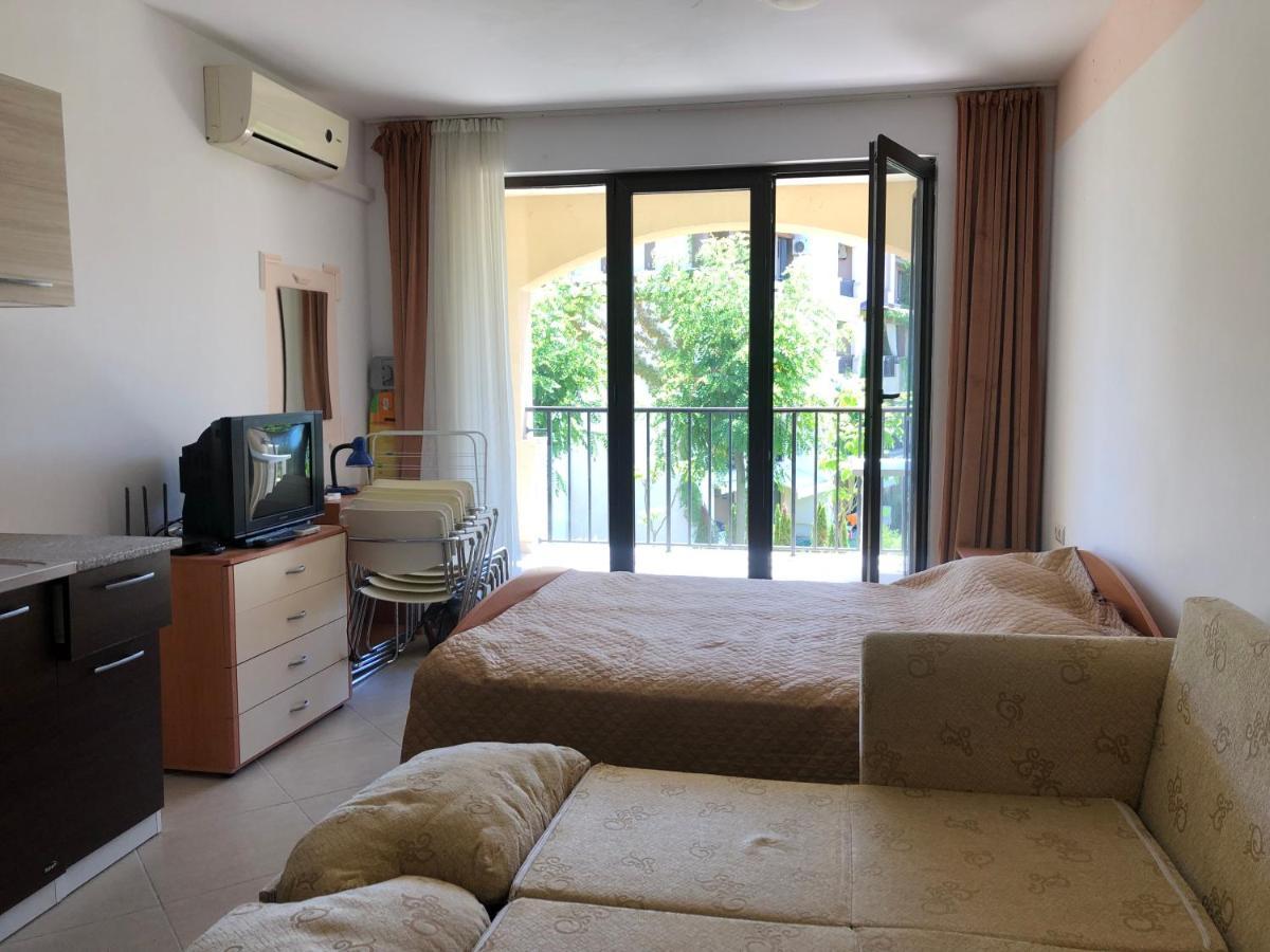 Apartments In Green Life Complex - 1 Bedroom And Studio 소조폴 외부 사진
